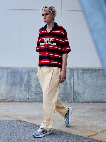 Bershka Baggy Bandplooibroek in Beige