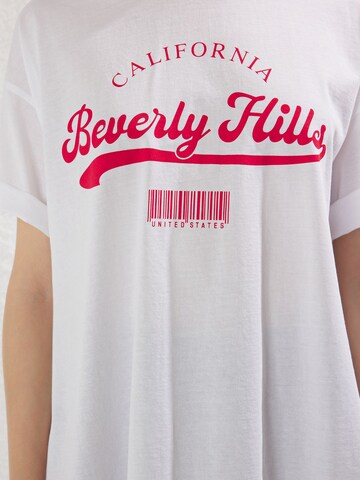 Trendyol Shirt in Beige