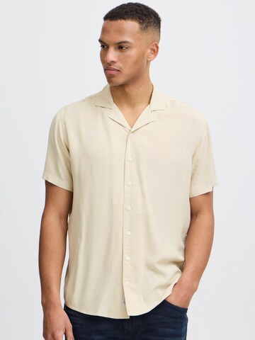 Regular fit Camicia di BLEND in beige: frontale