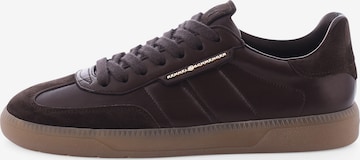 Baskets basses 'Pop' Kennel & Schmenger en marron : devant