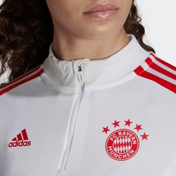 ADIDAS SPORTSWEAR Sportsweatshirt 'FC Bayern München Condivo 22' in Weiß