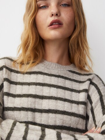 Pull&Bear Sweater in Grey