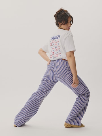 KAVAZI Regular Jeans in Red
