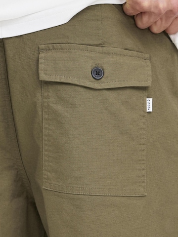 !Solid - Regular Calças chino ' SDLIAM ' em verde