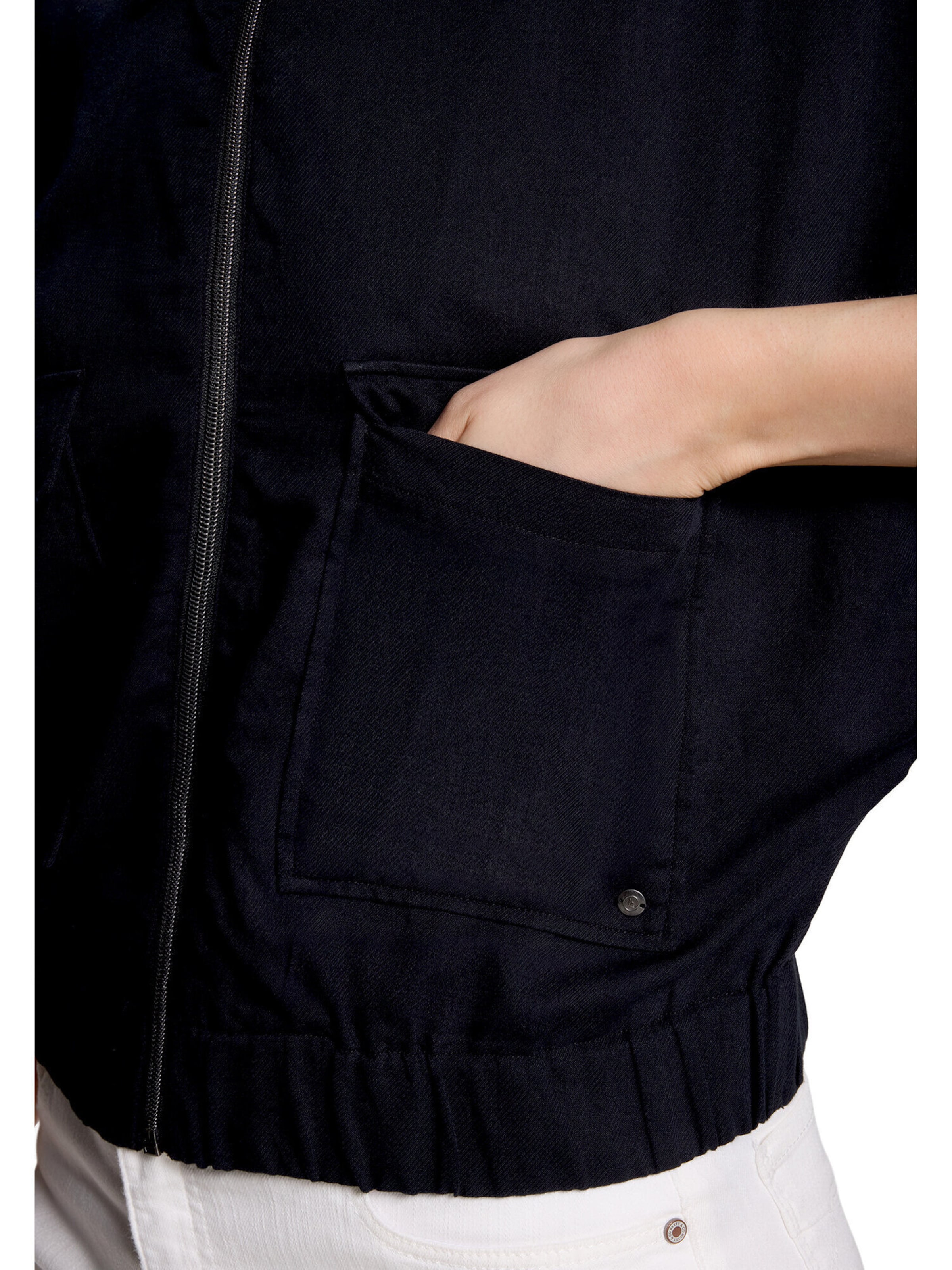 Betty & Co Blazer in Black