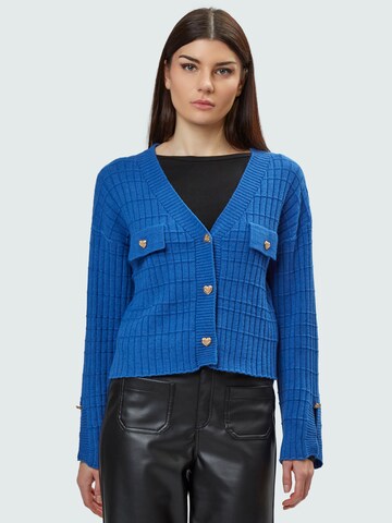 Cardigan Influencer en bleu : devant