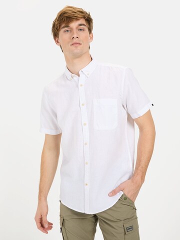 Coupe regular Chemise CAMEL ACTIVE en blanc : devant