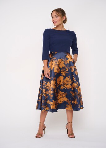 KLEO Dress in Blue: front