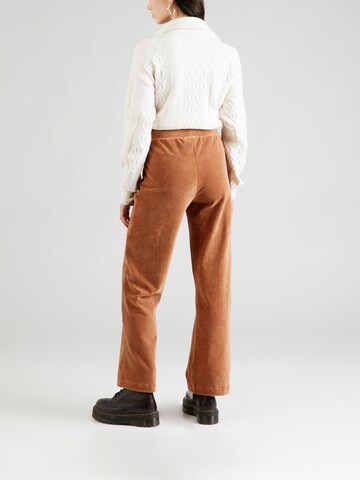 GARCIA Regular Trousers in Brown