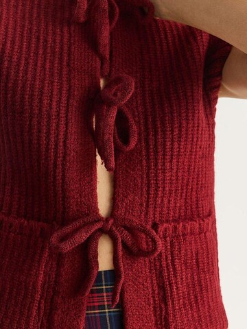 Gilet in maglia di Bianco Lucci in rosso