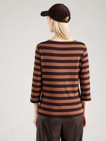 Tricou de la MORE & MORE pe maro