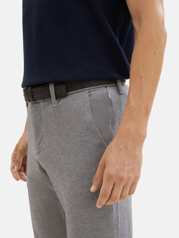 Slimfit Pantaloni chino 'Travis' di TOM TAILOR in grigio