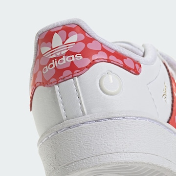 Sneaker 'Adidas Disney Superstar' di ADIDAS ORIGINALS in bianco