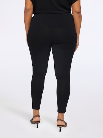 Fiorella Rubino - Ropa ancha Pantalón en negro