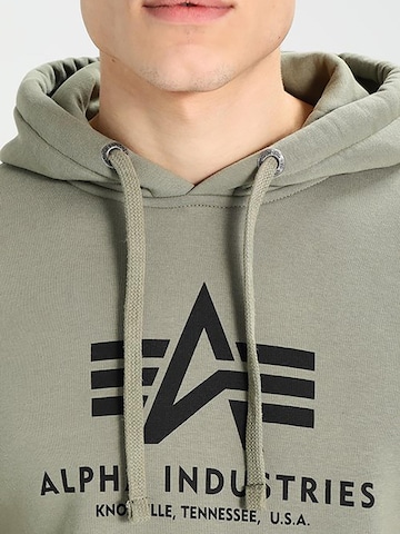 Sweat-shirt 'Basic' ALPHA INDUSTRIES en vert