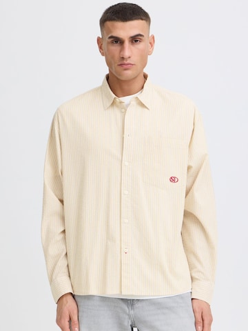 !Solid Comfort fit Button Up Shirt ' SDUmstead ' in Yellow: front