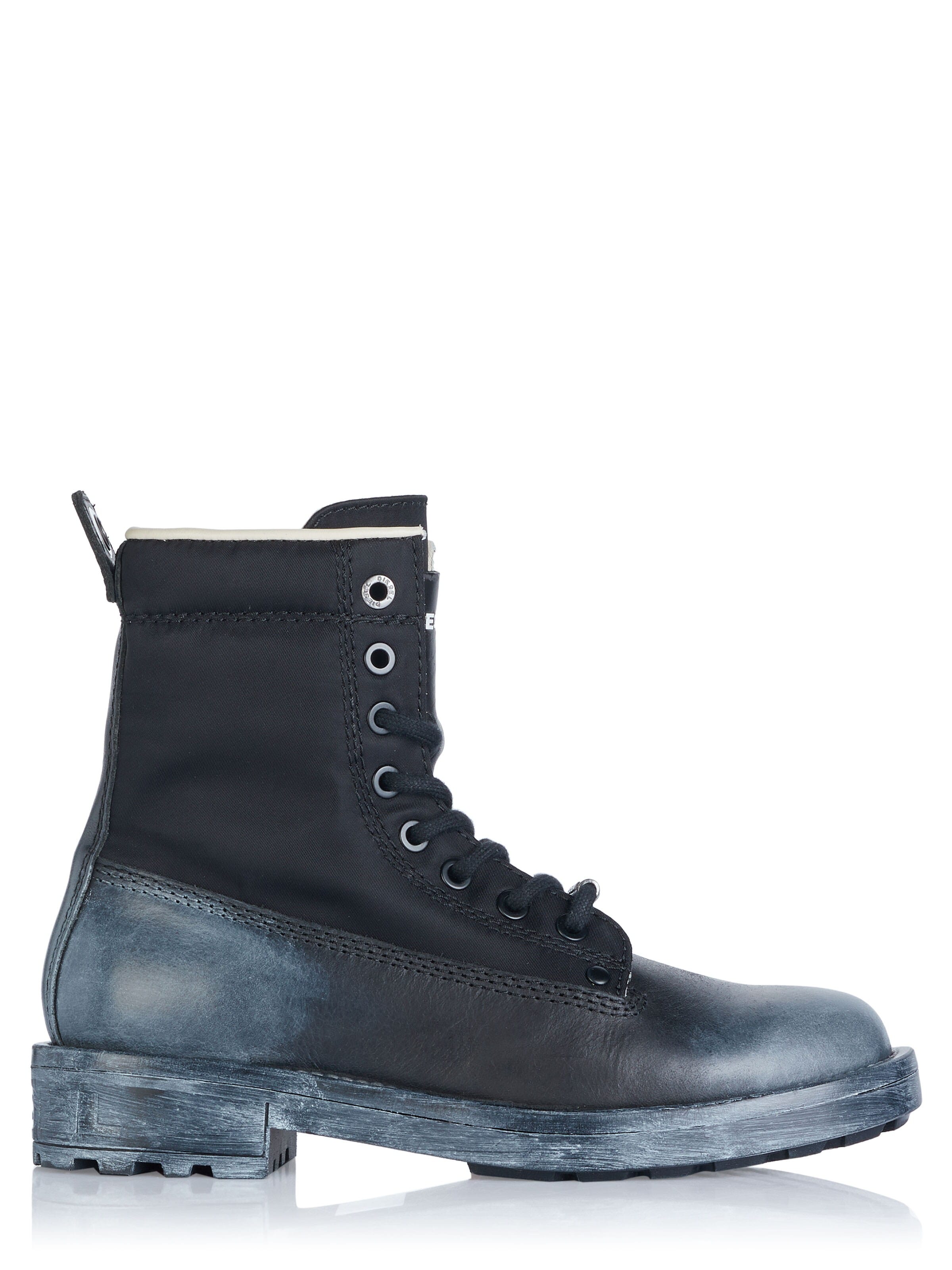 Ankle boots 'Diesel Stiefel' di DIESEL in nero: frontale
