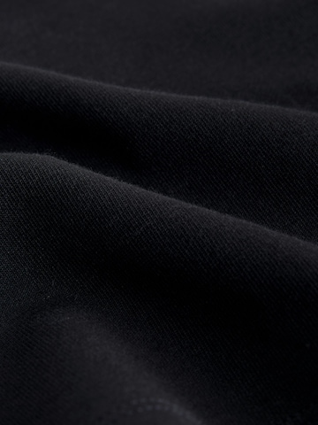 T-Shirt Next en noir