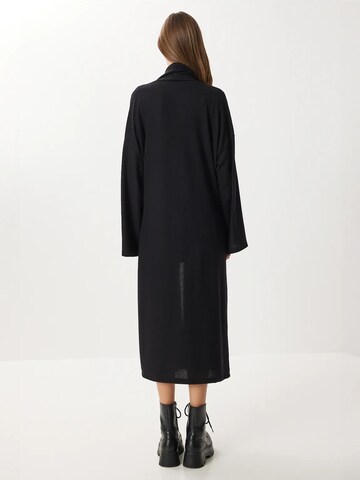 Happiness İstanbul Gebreide mantel in Zwart