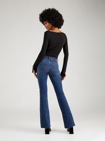 Evazați Jeans 'BaiDuc' de la 7 for all mankind pe albastru