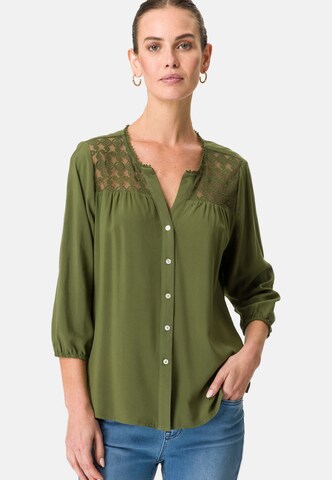 zero Blouse in Green: front