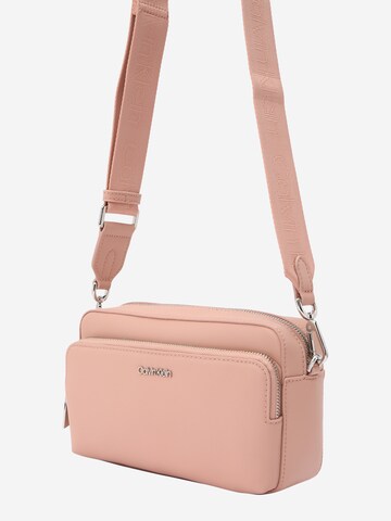 Borsa a tracolla di Calvin Klein in rosa