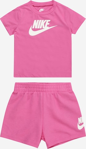 Nike Sportswear Joggingpak 'CLUB' in Roze: voorkant