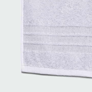 ADIDAS PERFORMANCE - Toalla de playa en blanco