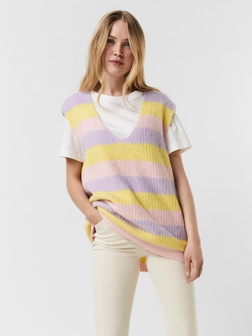 Pull-over 'Julie' VERO MODA en jaune : devant