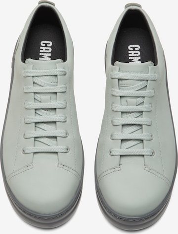 Sneaker bassa di CAMPER in grigio