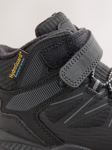 Next Boot in Black