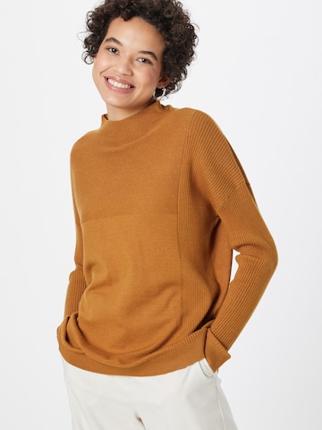 Fransa Sweater in Brown: front