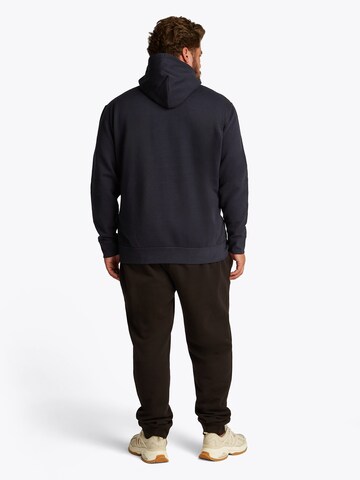 Tommy Hilfiger Big & Tall Sweatshirt 'ESSENTIAL' in Blau