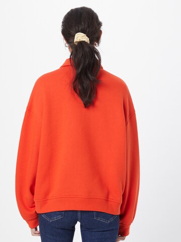 LEVI'S ® Sweatshirt 'Stevie Sweatshirt' in Orange