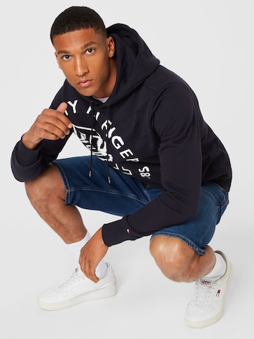 TOMMY HILFIGER Sweatshirt in Blauw