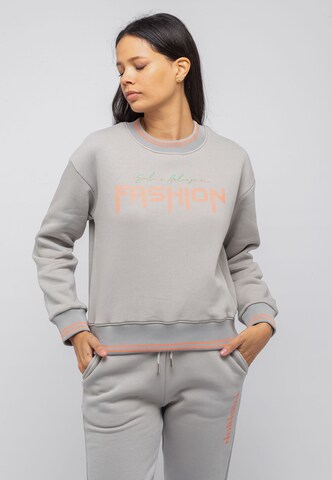 Tom Barron Tracksuit in Grey