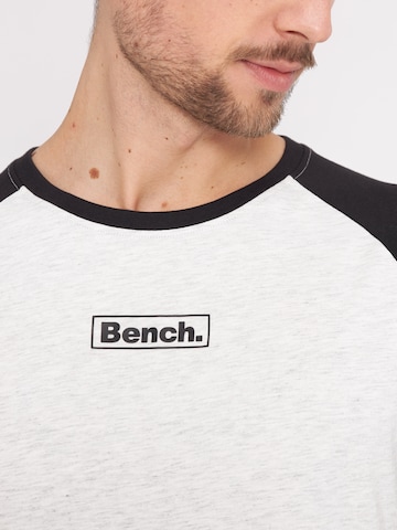 BENCH Shirt 'Shiver' in Schwarz