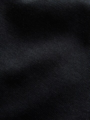 FALKE Shirt 'Essential' in Black