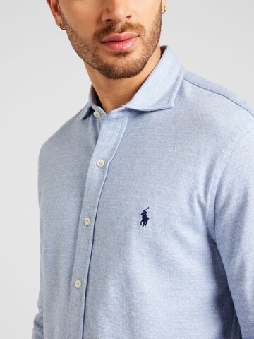 Polo Ralph Lauren Средняя посадка Рубашка в Синий