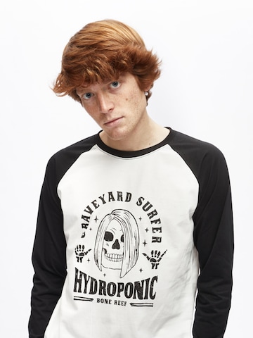 hydroponic - Camiseta 'Hydroponic Graveyard Long-Sleeve Graphic T-Shirt' en blanco: frente