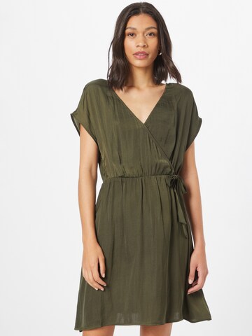 Robe 'Martina' ABOUT YOU en vert : devant