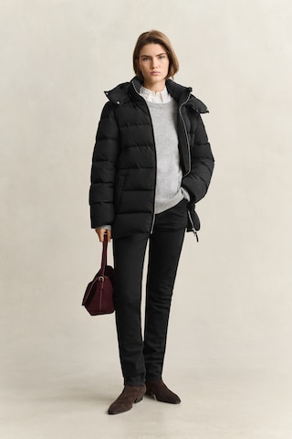 GANT Winter Jacket in Black