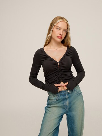 Cheyenne Ochsenknecht Shirt in Black: front