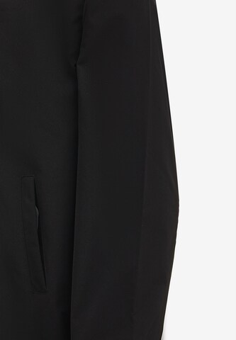 fernell Between-Season Jacket in Black