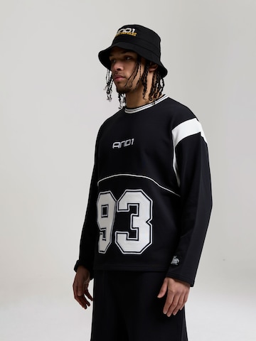 AND1 Суичър '93' в черно