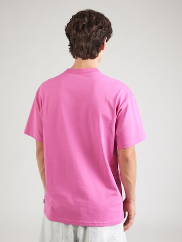 Nike Sportswear Shirt 'Premium Essentials' in Pink