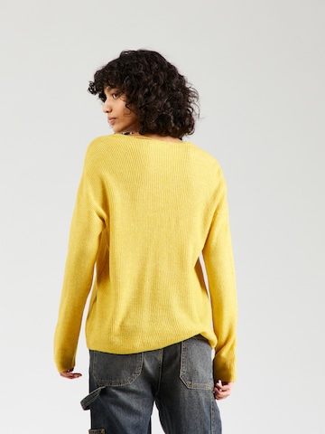 VERO MODA Sweater 'Lefile' in Yellow