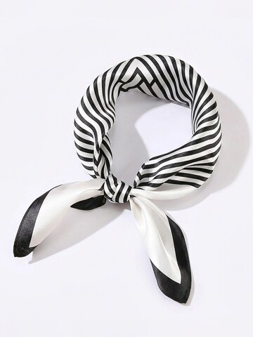 Vivi Idee Scarf 'Seidentuch 100% Maulbeerseide Halstuch Optisches-Labyrinth' in Black: front