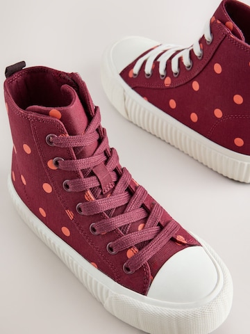 Next Sneaker in Rot