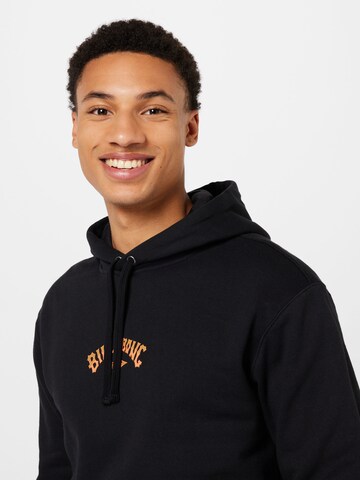 BILLABONG Sweatshirt 'CORE ARCH' in Zwart